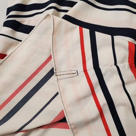 Ann Taylor Factory Mock Neck Sleeveless Stripe Top - Picture 6 of 6